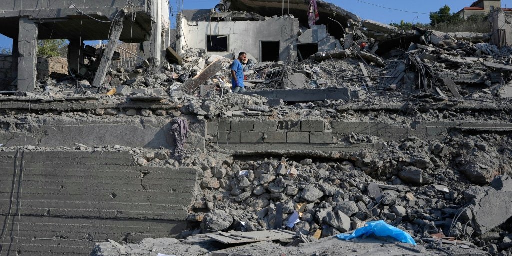Israeli airstrike in southern Lebanon claims seven lives amid ongoing tensions