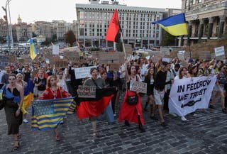 Moscow threatens UK after Ukraine's drone strikes escalate against Russian targets